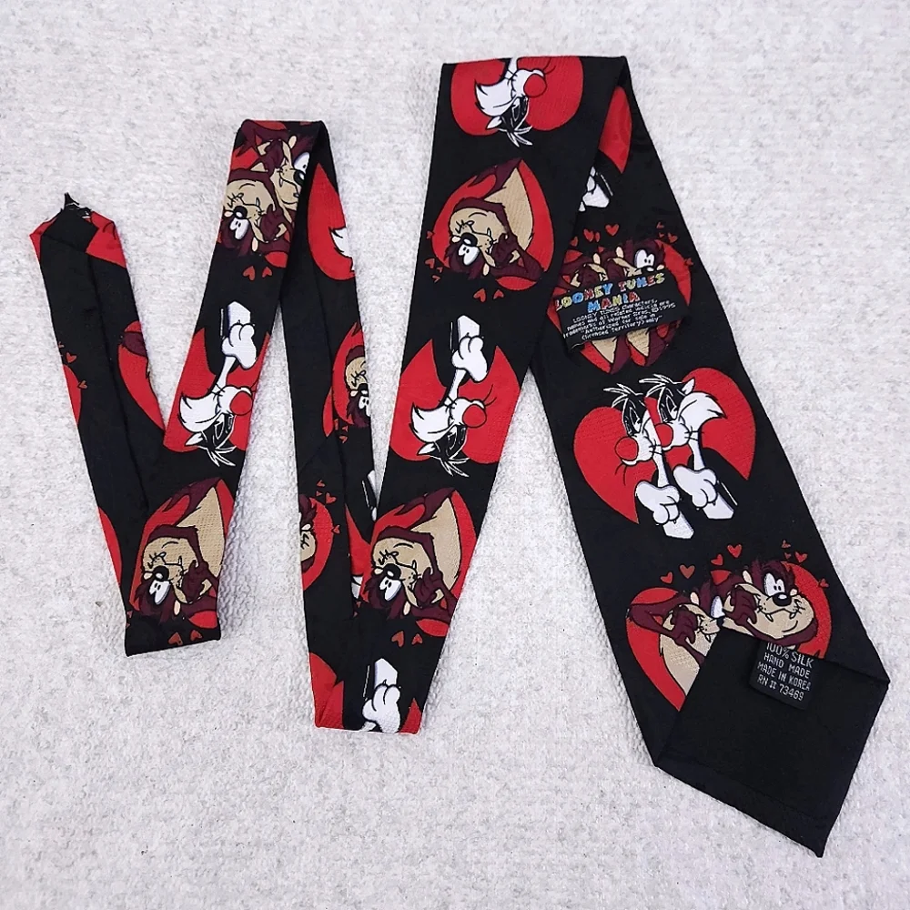 Vintage Looney Tunes Mania Silk Tie Pepe Le Pew Tazmanian Devil Bugs Bunny 90s